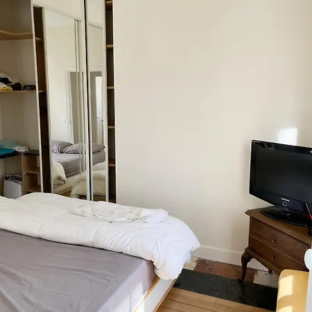 30 M² Parking Apartment